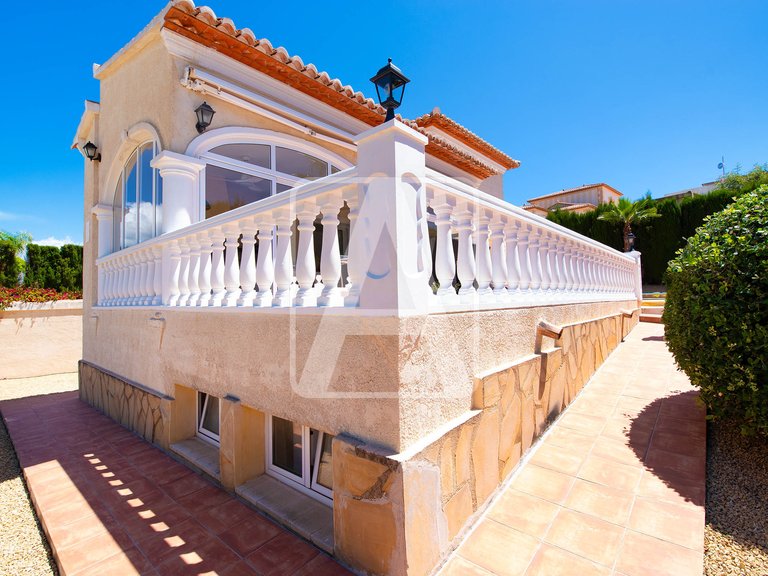 Villa for Sale in Calpe, Alicante 40