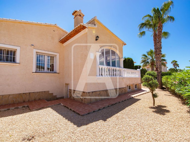Villa for Sale in Calpe, Alicante 48
