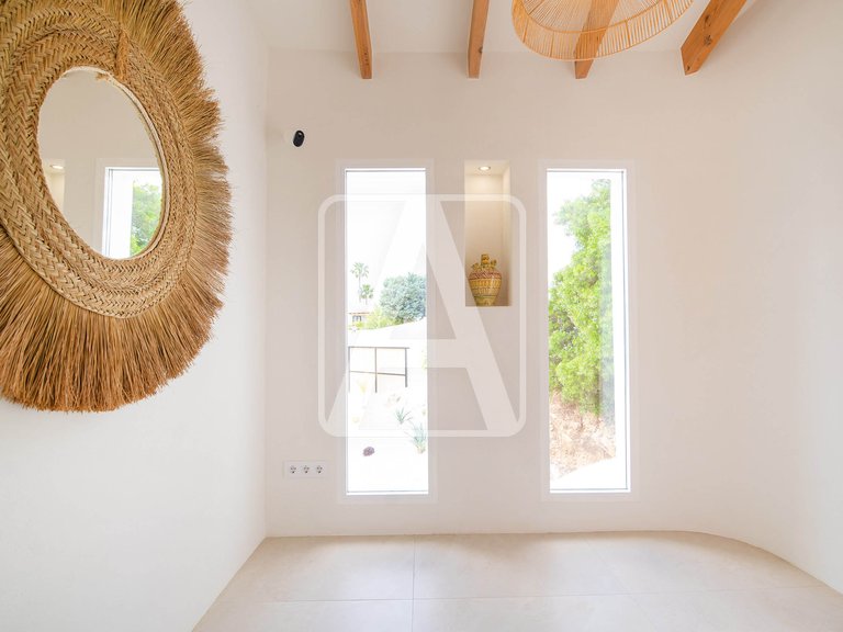 Villa for Sale in Moraira, Alicante 11