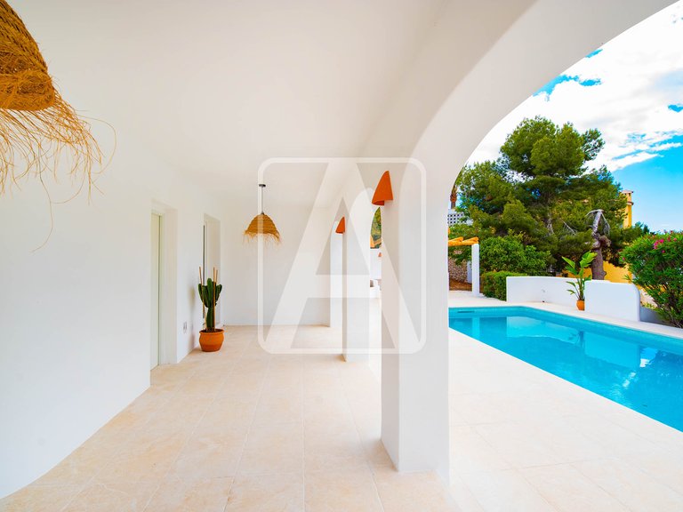 Villa for Sale in Moraira, Alicante 12