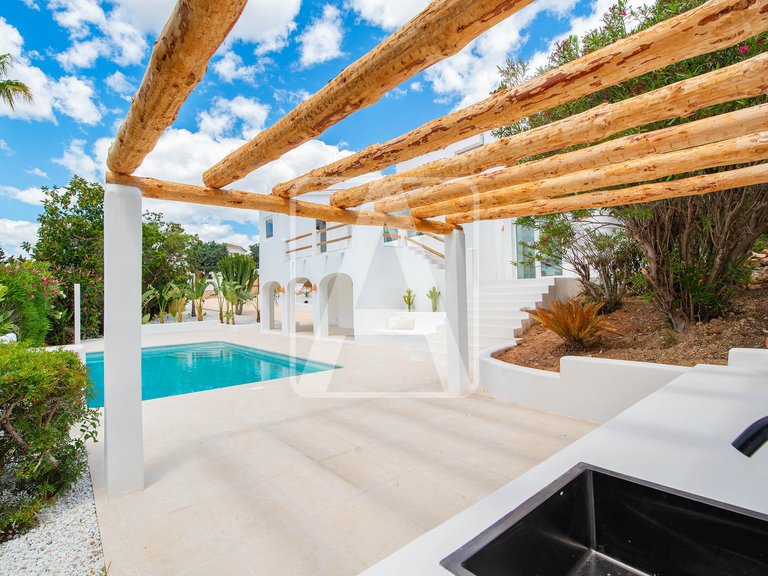 Villa for Sale in Moraira, Alicante 14