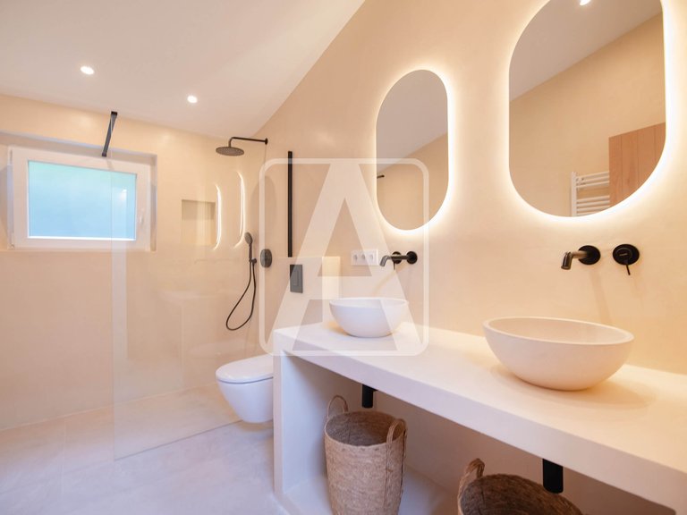 Villa for Sale in Moraira, Alicante 25