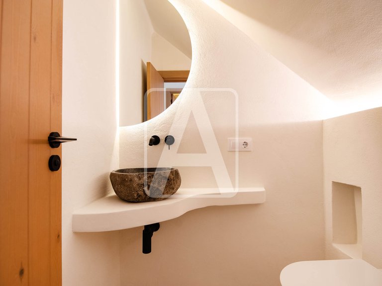 Villa for Sale in Moraira, Alicante 32