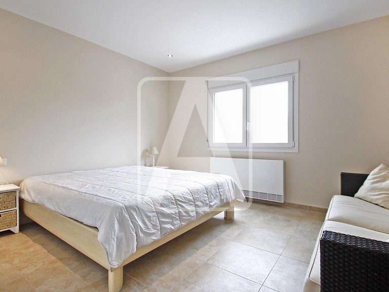 Villa for Sale in Calpe, Alicante 13