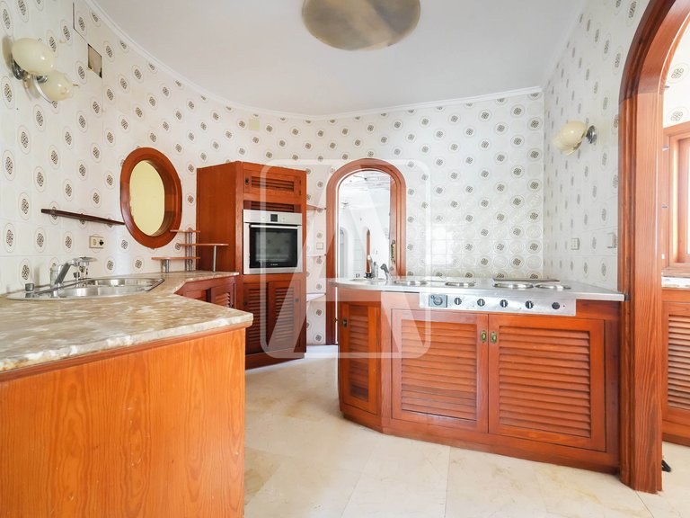Villa for Sale in Moraira, Alicante 10