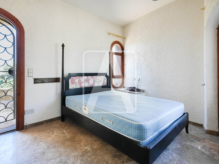 Villa for Sale in Moraira, Alicante 19