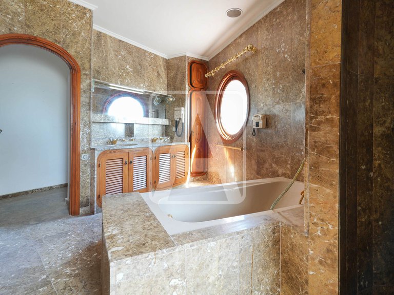 Villa for Sale in Moraira, Alicante 25