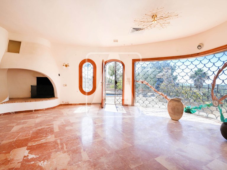 Villa for Sale in Moraira, Alicante 4