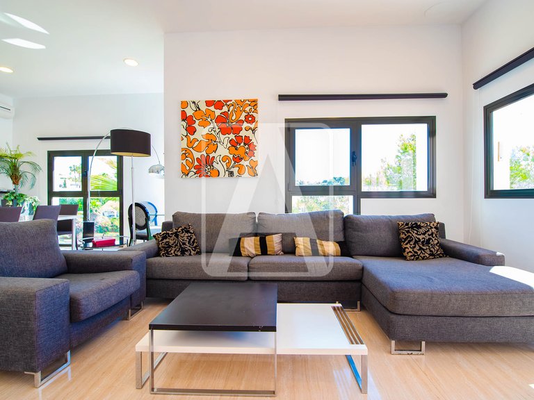 Villa for Sale in Benissa, Alicante 12