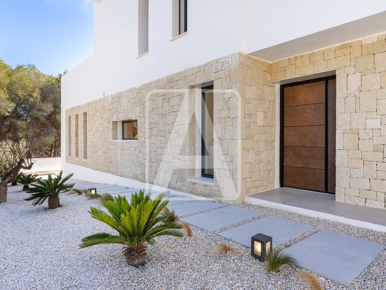 Villa for Sale in Moraira, Alicante 38