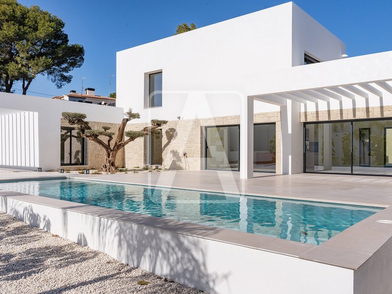 Villa for Sale in Moraira, Alicante 41