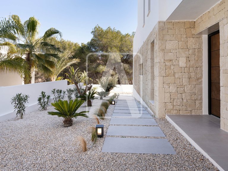 Villa for Sale in Moraira, Alicante 45