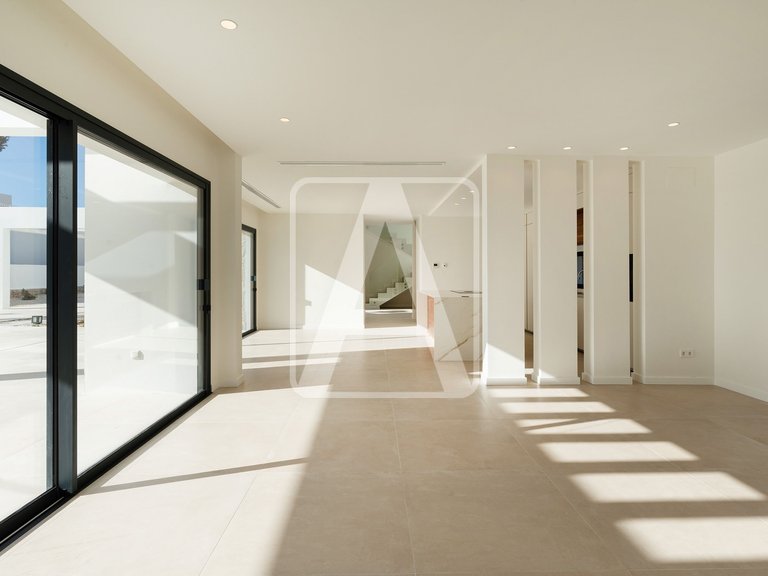 Villa for Sale in Moraira, Alicante 5