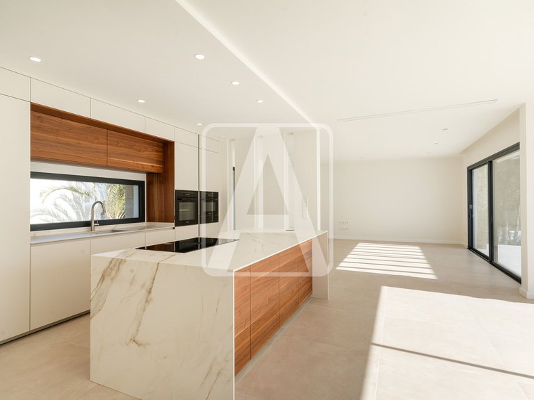 Villa for Sale in Moraira, Alicante 8