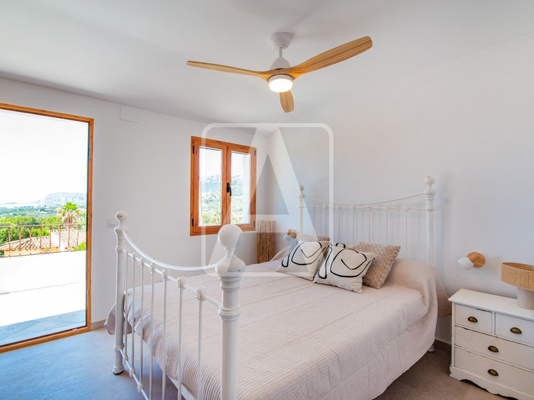 Villa for Sale in Calpe, Alicante 29