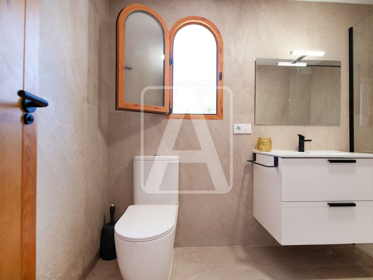 Villa for Sale in Calpe, Alicante 40