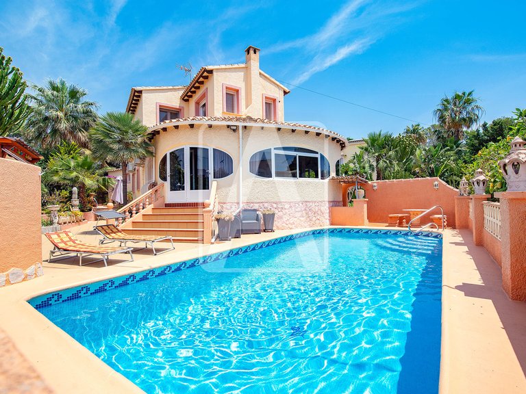 Villa for Sale in Benissa, Alicante 1