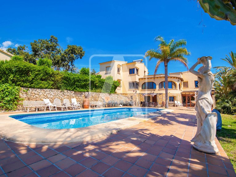 Villa for Sale in Benissa, Alicante 1