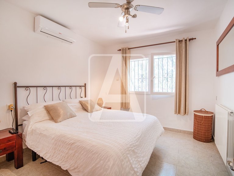 Villa for Sale in Benissa, Alicante 32