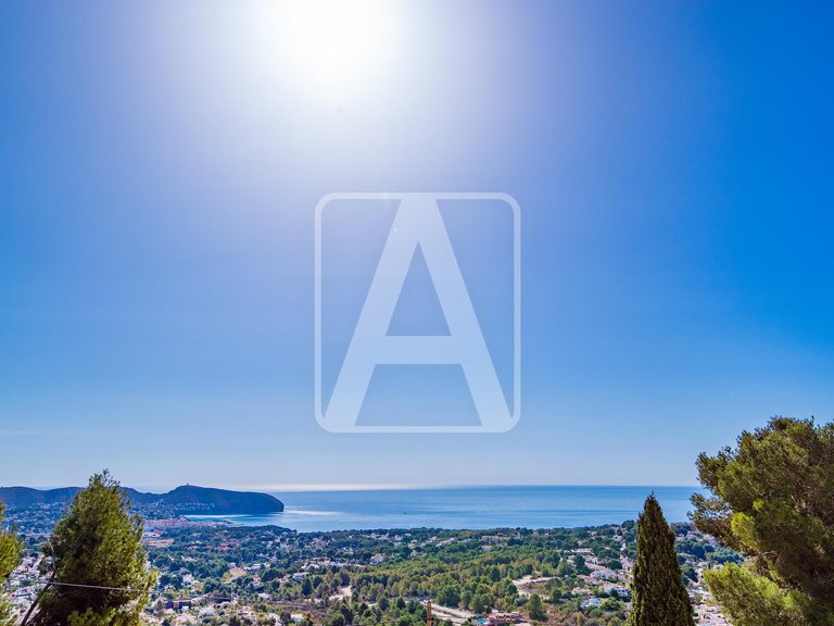 Villa for Sale in Moraira, Alicante 3