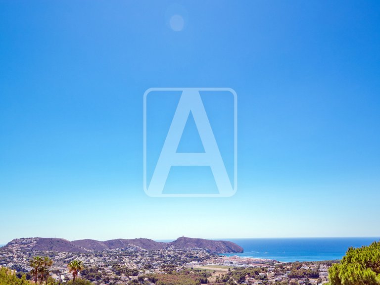 Villa for Sale in Moraira, Alicante 2
