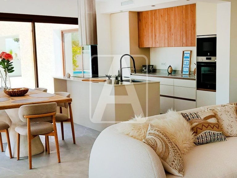 Villa for Sale in Moraira, Alicante 12