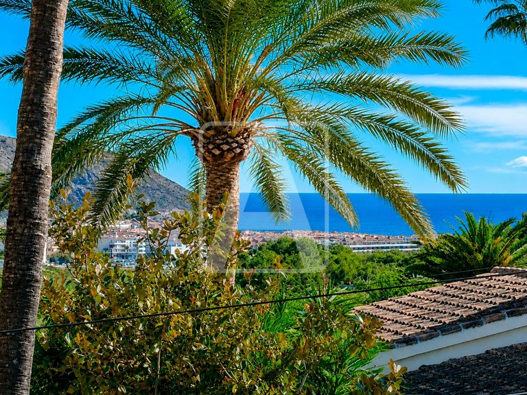 Villa for Sale in Moraira, Alicante 2
