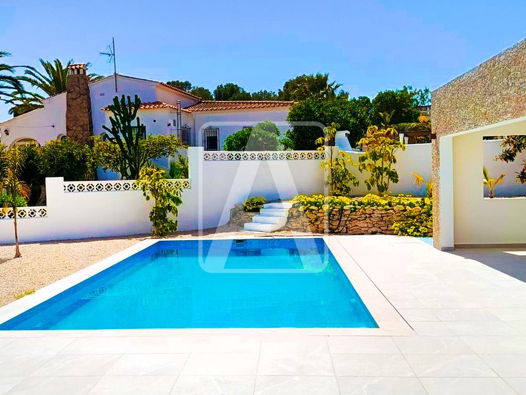 Villa for Sale in Moraira, Alicante 40