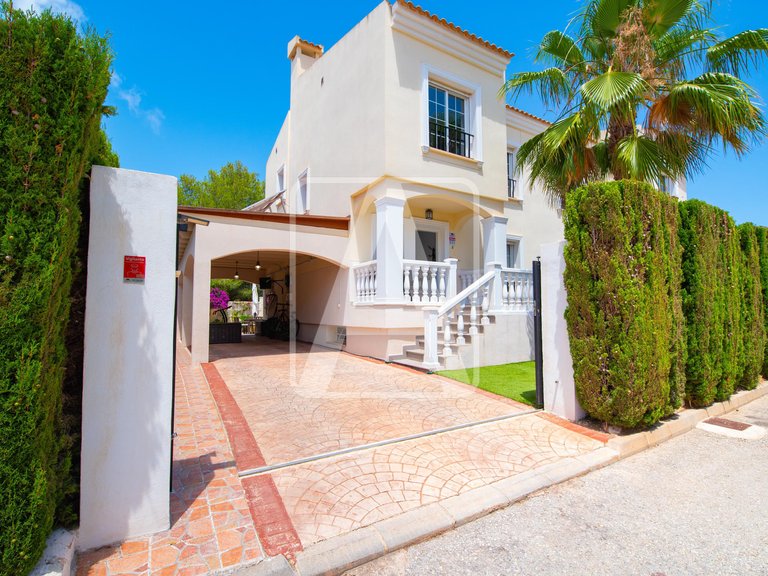 Town House for Sale in Calpe, Alicante 3