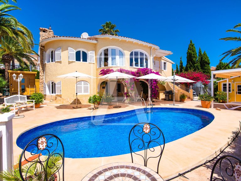 Villa for Sale in Calpe, Alicante 1