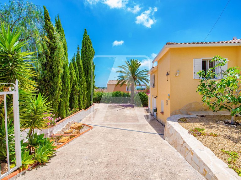 Villa for Sale in Calpe, Alicante 32