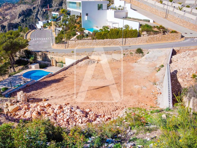 Villa for Sale in Calpe, Alicante 2