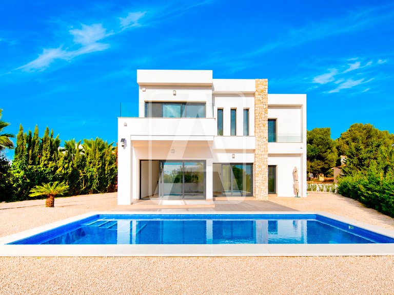 Villa for Sale in Benissa, Alicante 1