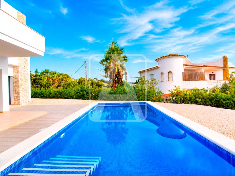 Villa for Sale in Benissa, Alicante 37