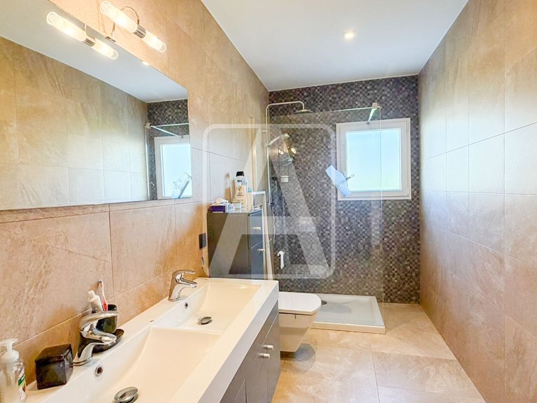 Villa for Sale in Calpe, Alicante 28