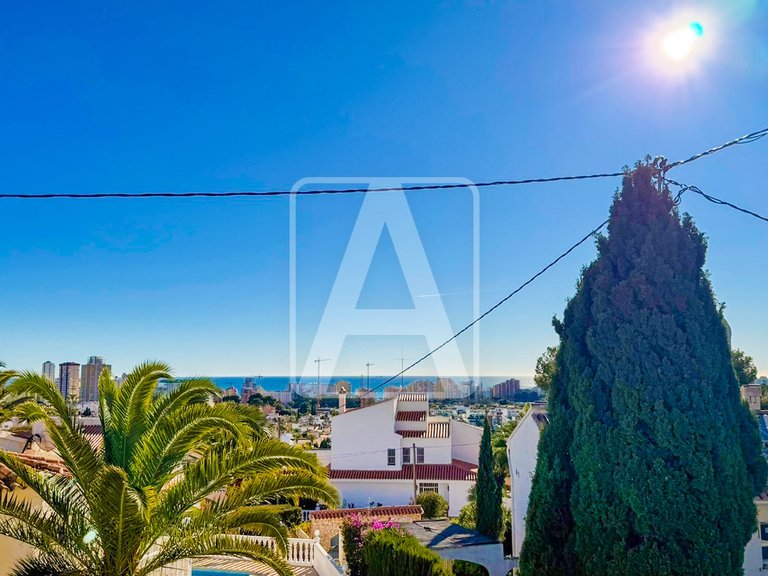 Villa for Sale in Calpe, Alicante 32