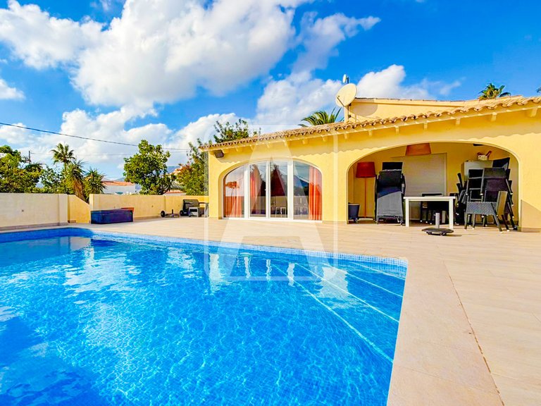 Villa for Sale in Calpe, Alicante 8