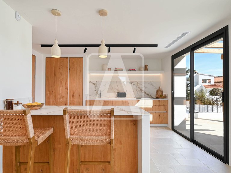 Villa for Sale in Moraira, Alicante 13
