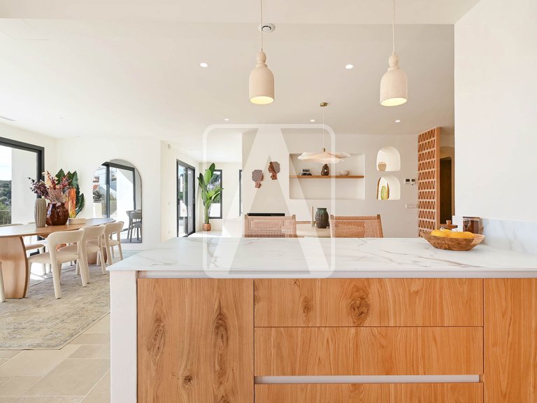 Villa for Sale in Moraira, Alicante 14