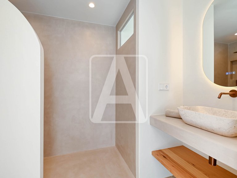 Villa for Sale in Moraira, Alicante 22