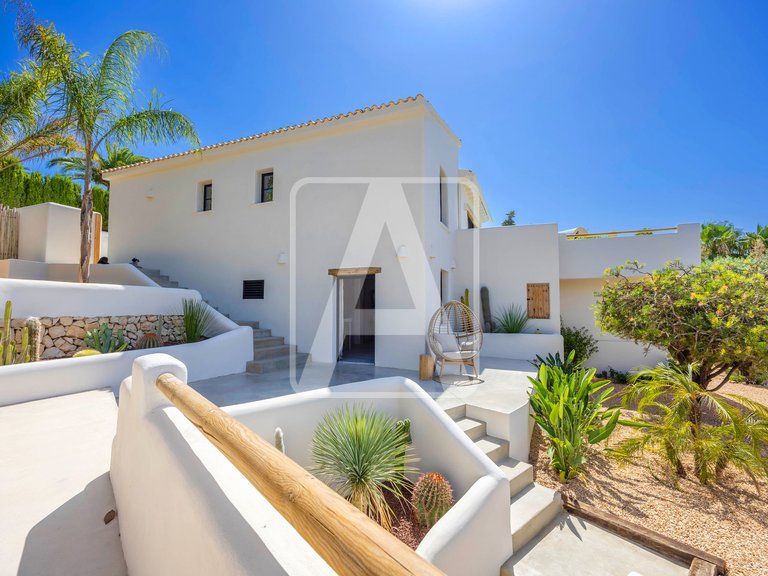 Villa for Sale in Benissa, Alicante 29