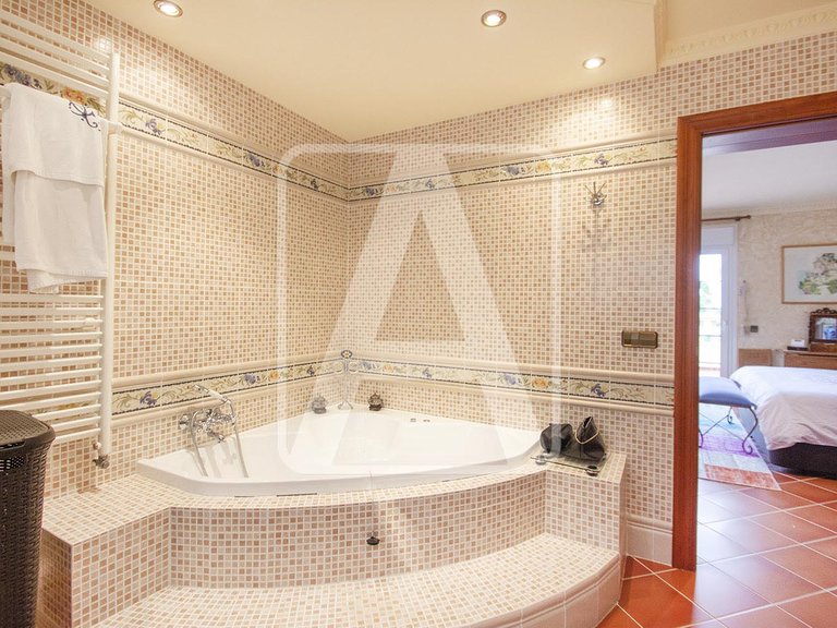 Villa for Sale in Benissa, Alicante 47