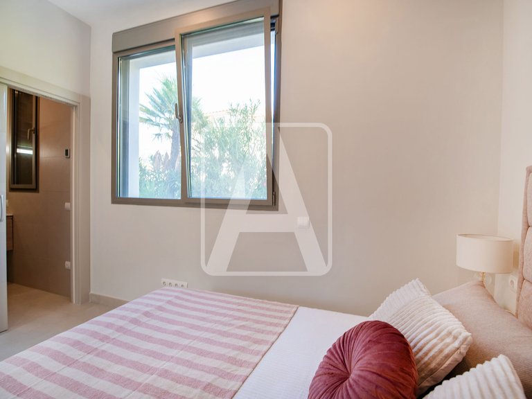 Villa for Sale in Calpe, Alicante 25