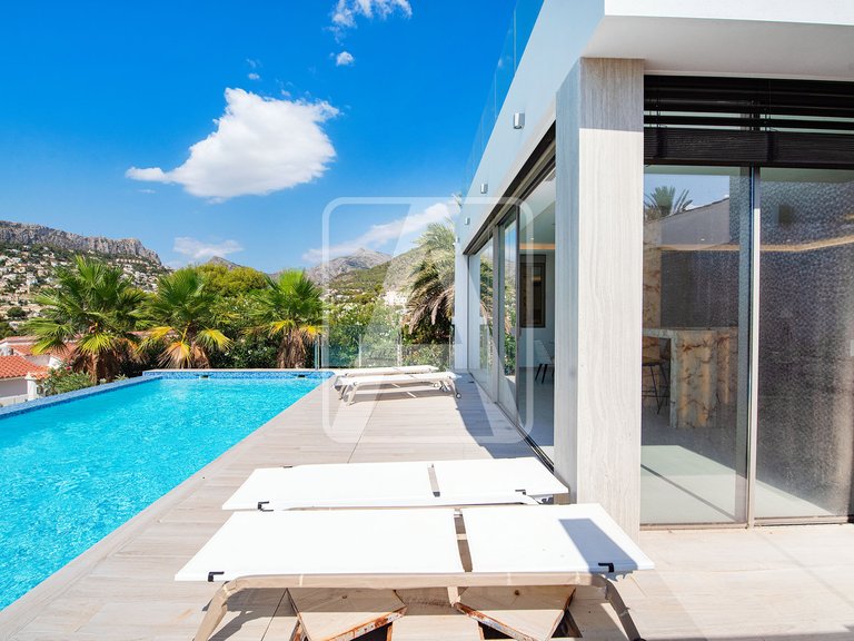 Villa for Sale in Calpe, Alicante 32