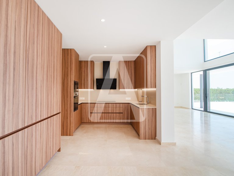 Villa for Sale in Calpe, Alicante 17