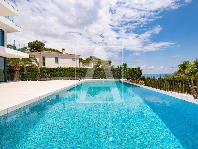 Villa for Sale in Calpe, Alicante 21