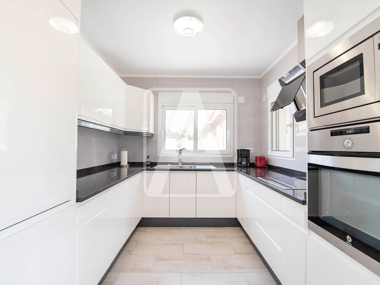 Villa for Sale in Calpe, Alicante 21