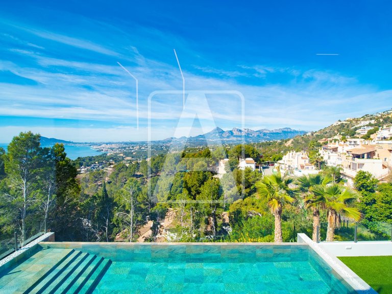 Villa for Sale in Altea, Alicante 13