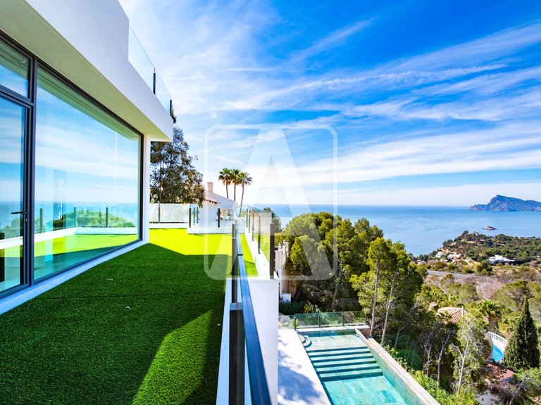 Villa for Sale in Altea, Alicante 3