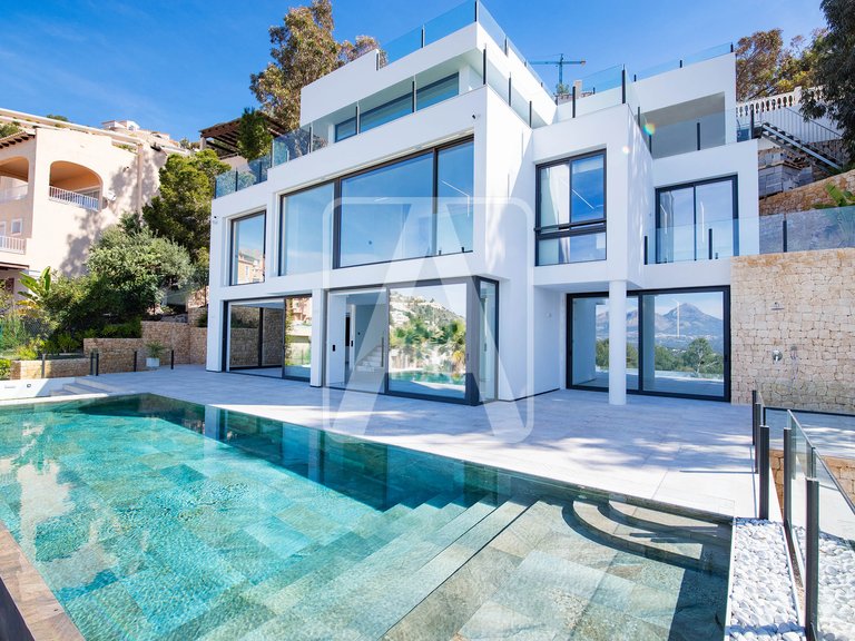 Villa for Sale in Altea, Alicante 35